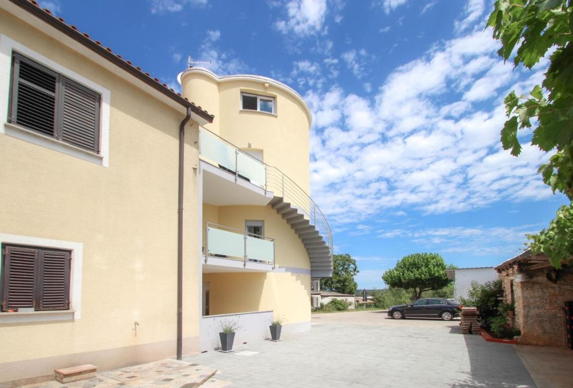 شقة Silos Mare Novigrad Istria المظهر الخارجي الصورة